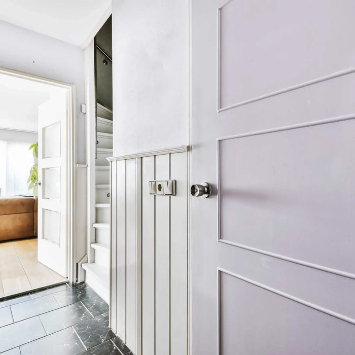 Hallway Panelling Ideas That Work in Narrow UK Hallways